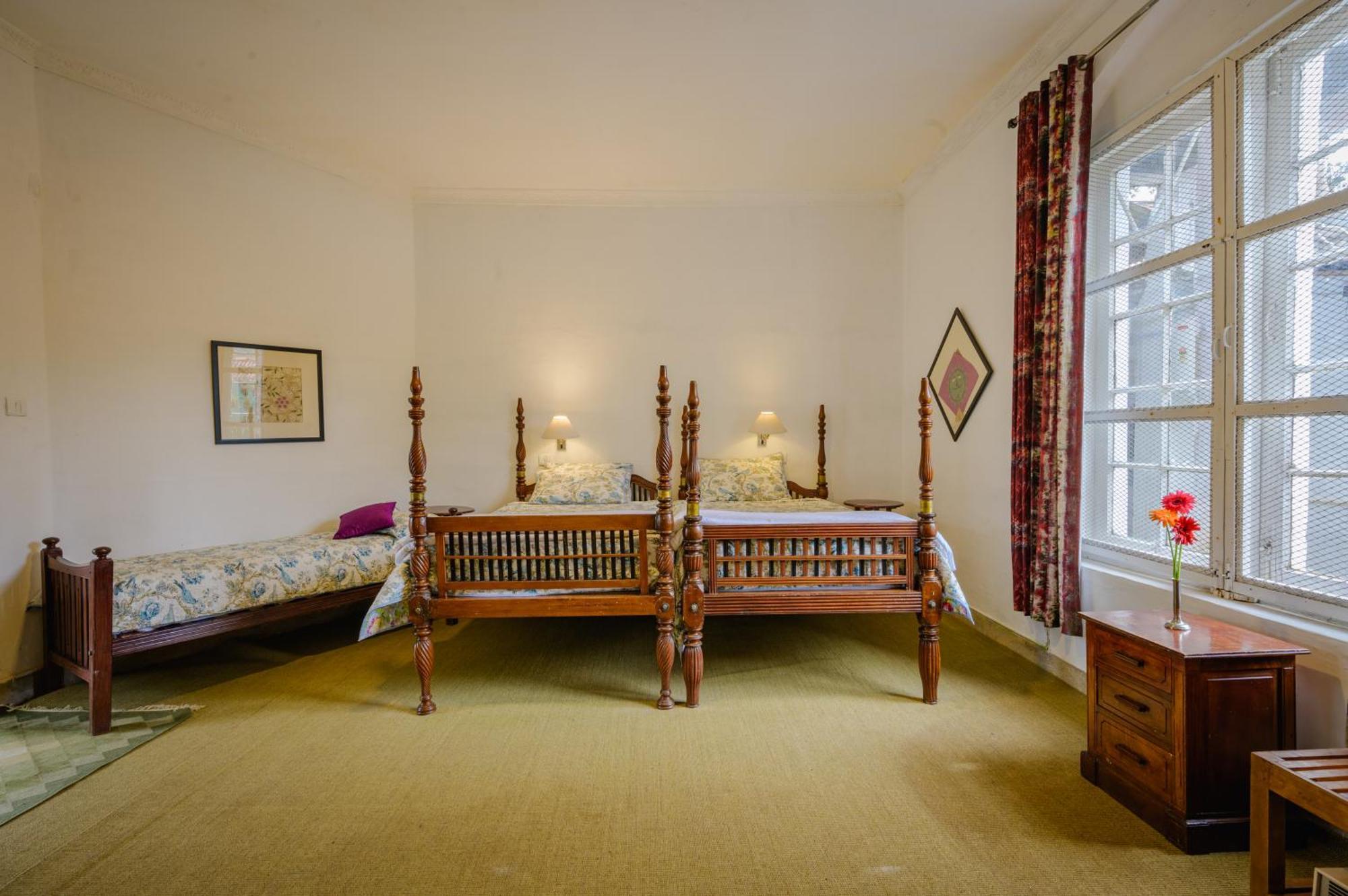 นีมรานา วอลวูด การ์เดน Hotel กูนูร์ ภายนอก รูปภาพ